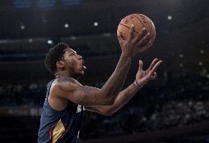 佩顿今日替补送出14助攻 并列为联盟本赛季最多 队史第2多