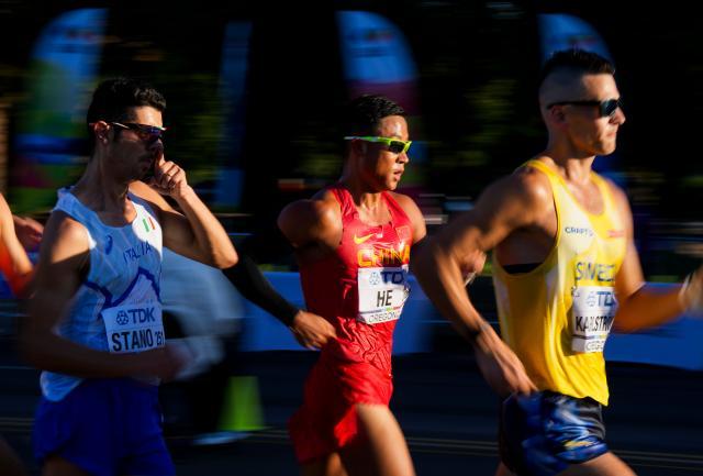 户外直播-世锦赛收官日贺相红创全国纪录 两项世界纪录被破